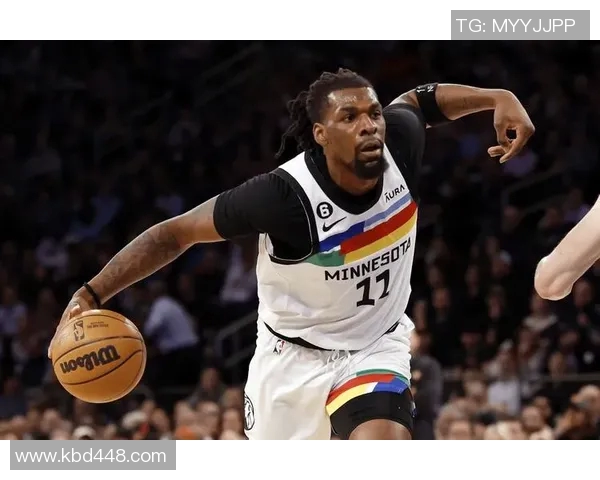 高炮台爆发！纳兹·里德半场高效砍17分 三分如雨