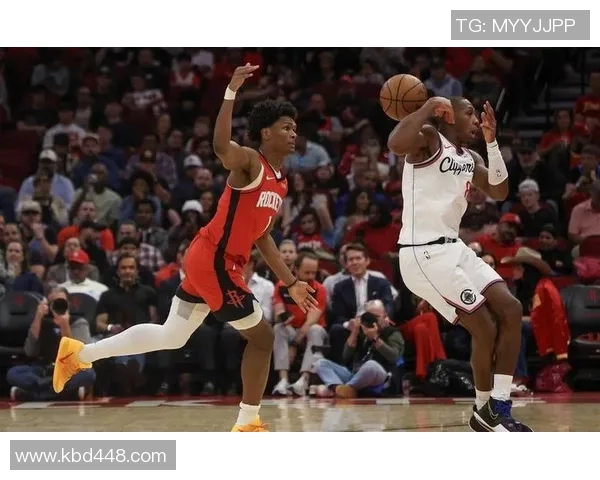 轰19分!伦纳德神迹降临,快船客场掀翻火箭,杜兰特空砍21+8